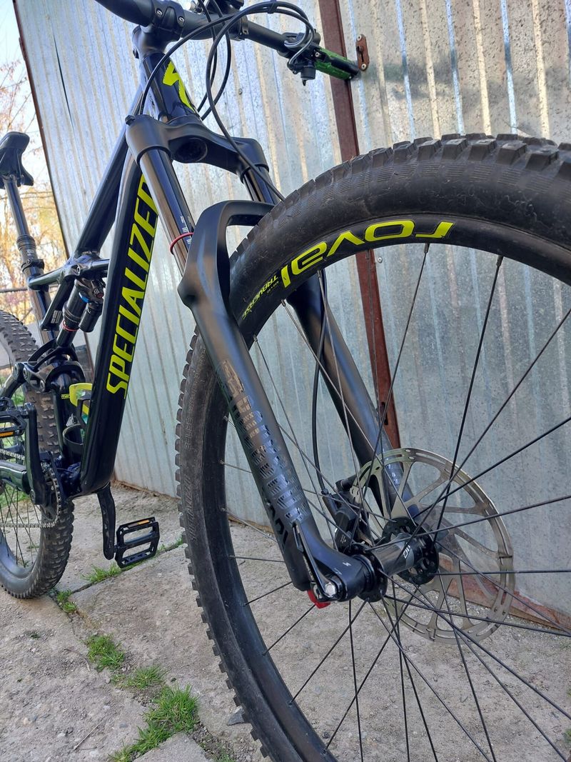 Prodám Specialized 2018 Enduro Comp 29/6Fattie velikost L