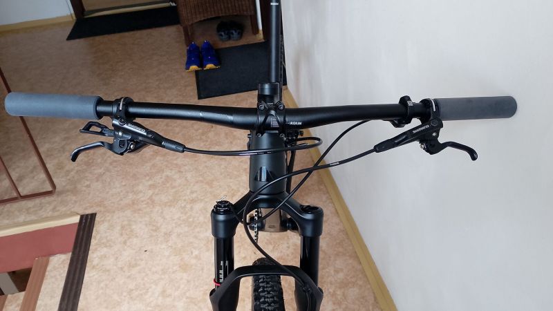Prodám karbon Canyon Exceed CF SL 6 , nastaveno na +- 175cm
