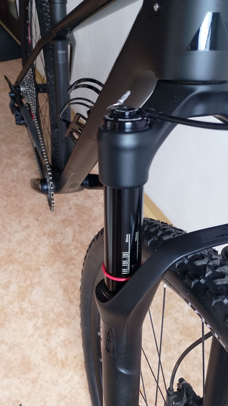 Prodám karbon Canyon Exceed CF SL 6 , nastaveno na +- 175cm