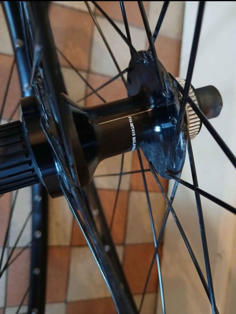 Zapletená kola 29"