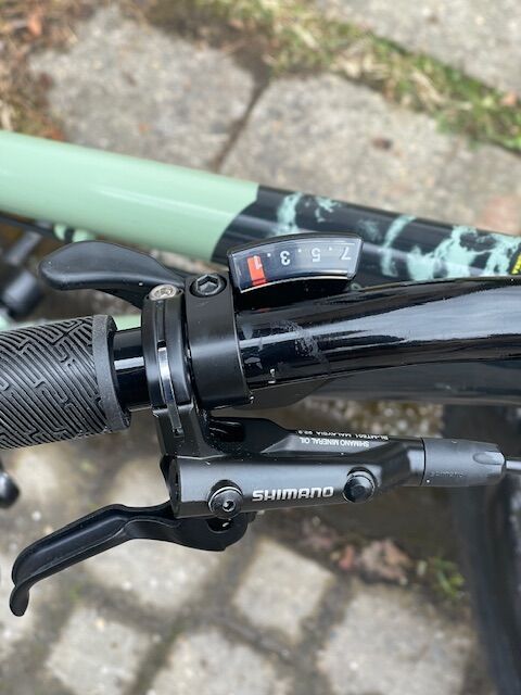 Dětské kolo 24, Commencal Ramones 24 od 130cm, brzdy Shimano Deore