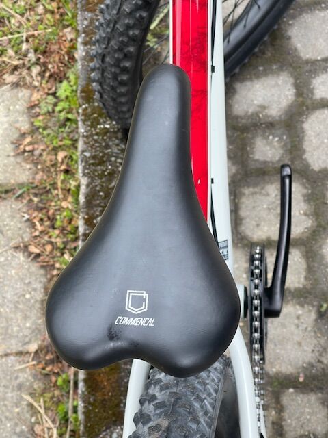Dětské kolo 24, Commencal Ramones 24 od 130cm, brzdy Shimano Deore