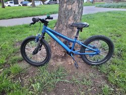 Specialized Hotrock 16" modrá metalíza 