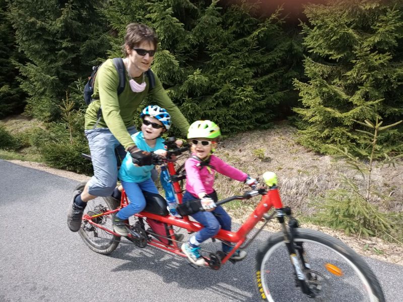 Elektrokolo dvojkolo = Tandem pro dospělého s dítětem | MTB expediční