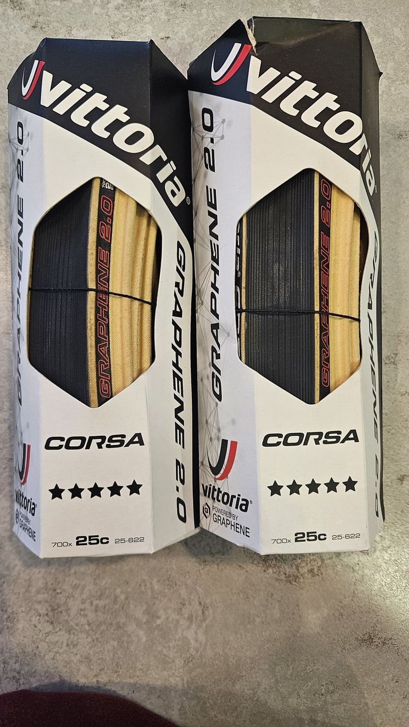 Vittoria Corsa Graphene 2.0 25-622