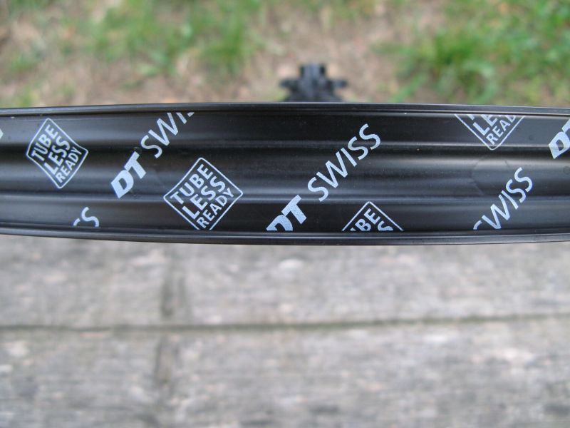 Zapletená kola DT SWISS M1900 Spline 29