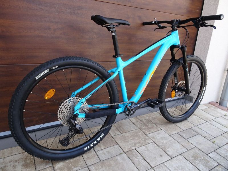 Kona Lanai, 27.5, M
