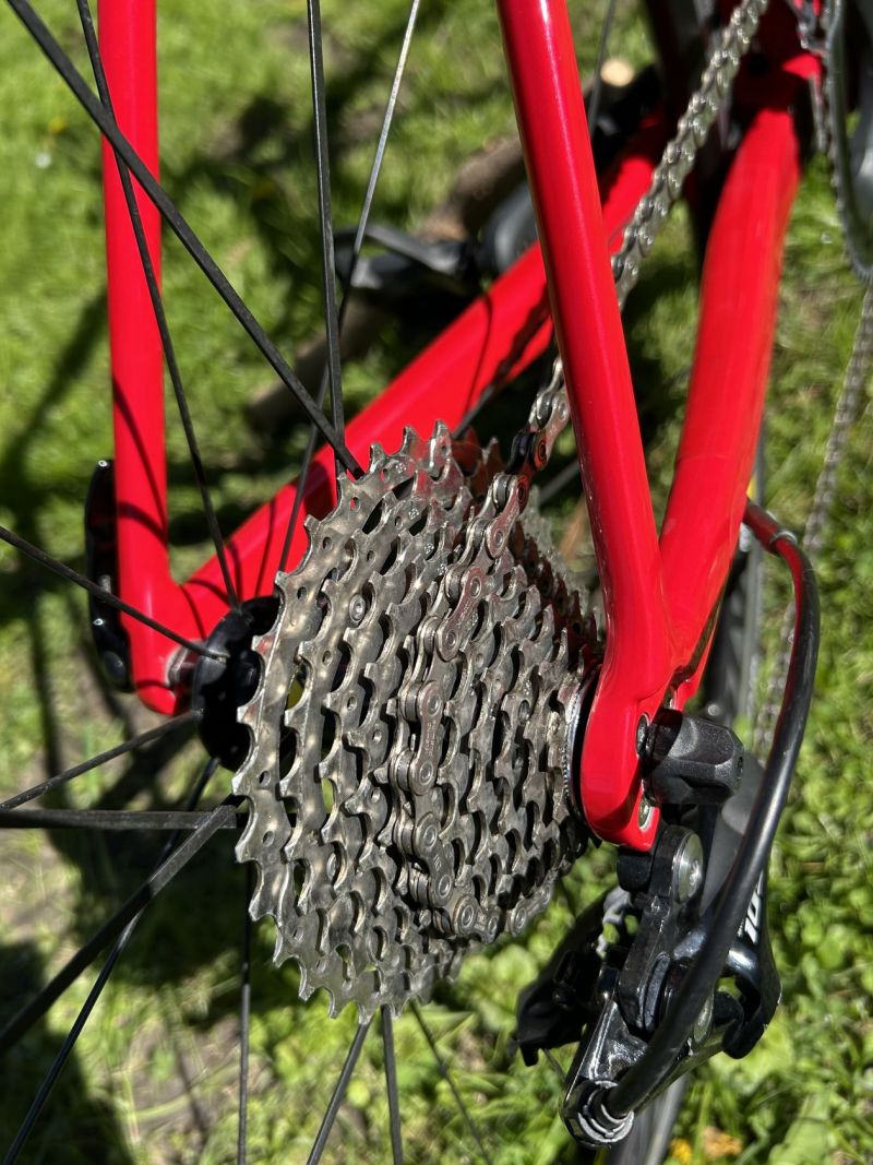 Canyon Endurace CF 7 vel. S (172-177cm dle výrobce)