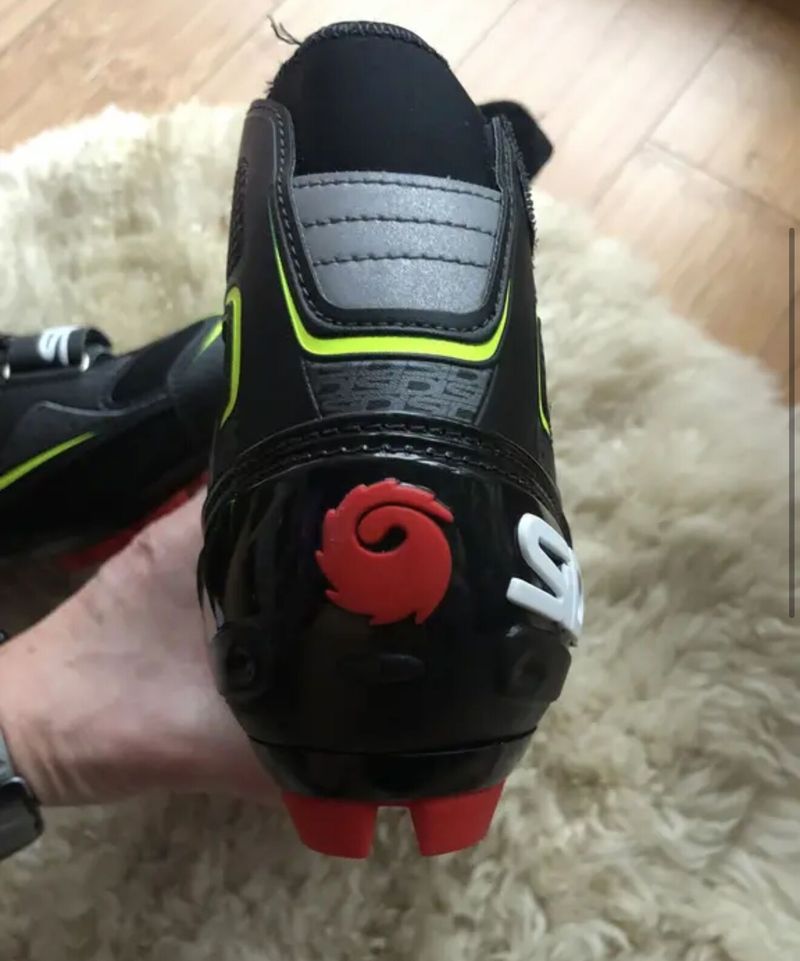 Zimní tretry Sidi, nové, vel. 40, s kufry SPD