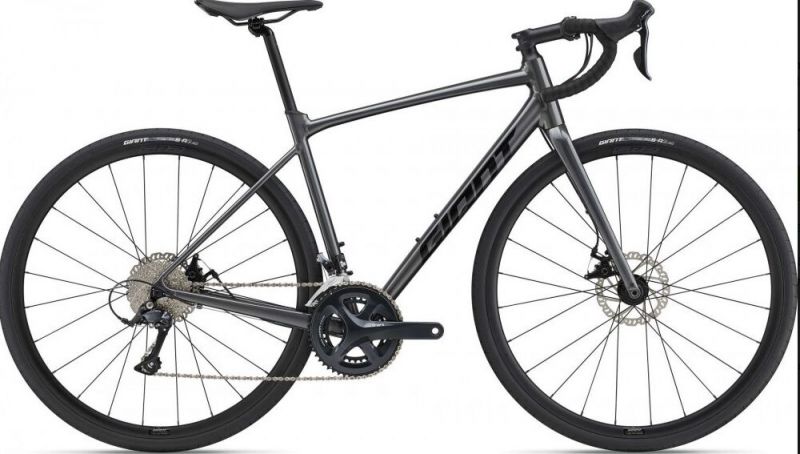 Kolo silniční / Gravel Giant Contend AR