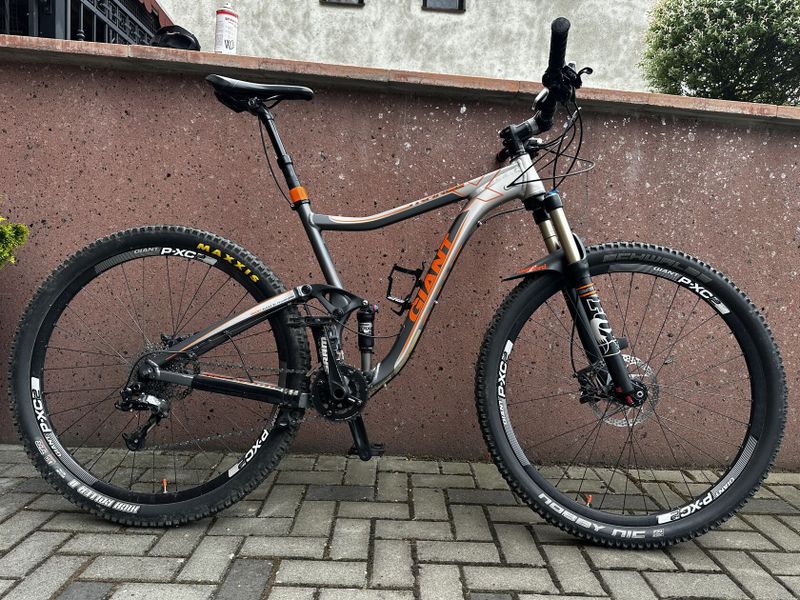 Giant Trance 29