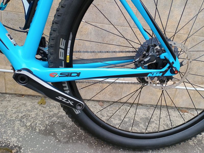 KTM Myroon Team 19´´ 