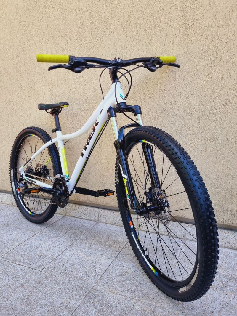 #83 Zánovní Trek 27,5", pro 150-165cm