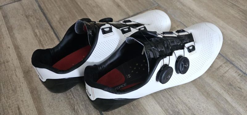 FORCE ROAD WARRIOR CARBON