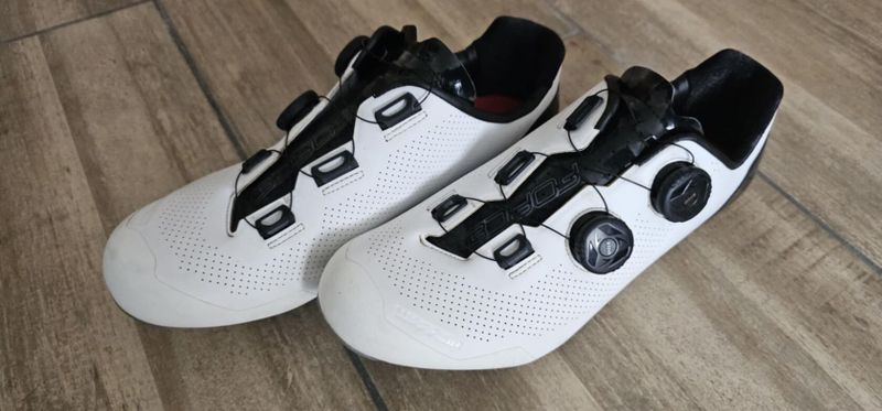 FORCE ROAD WARRIOR CARBON
