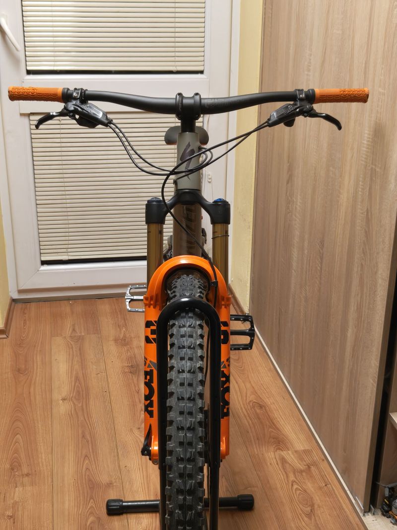 Predám Specialized stumpjumper L vo výbornom stave