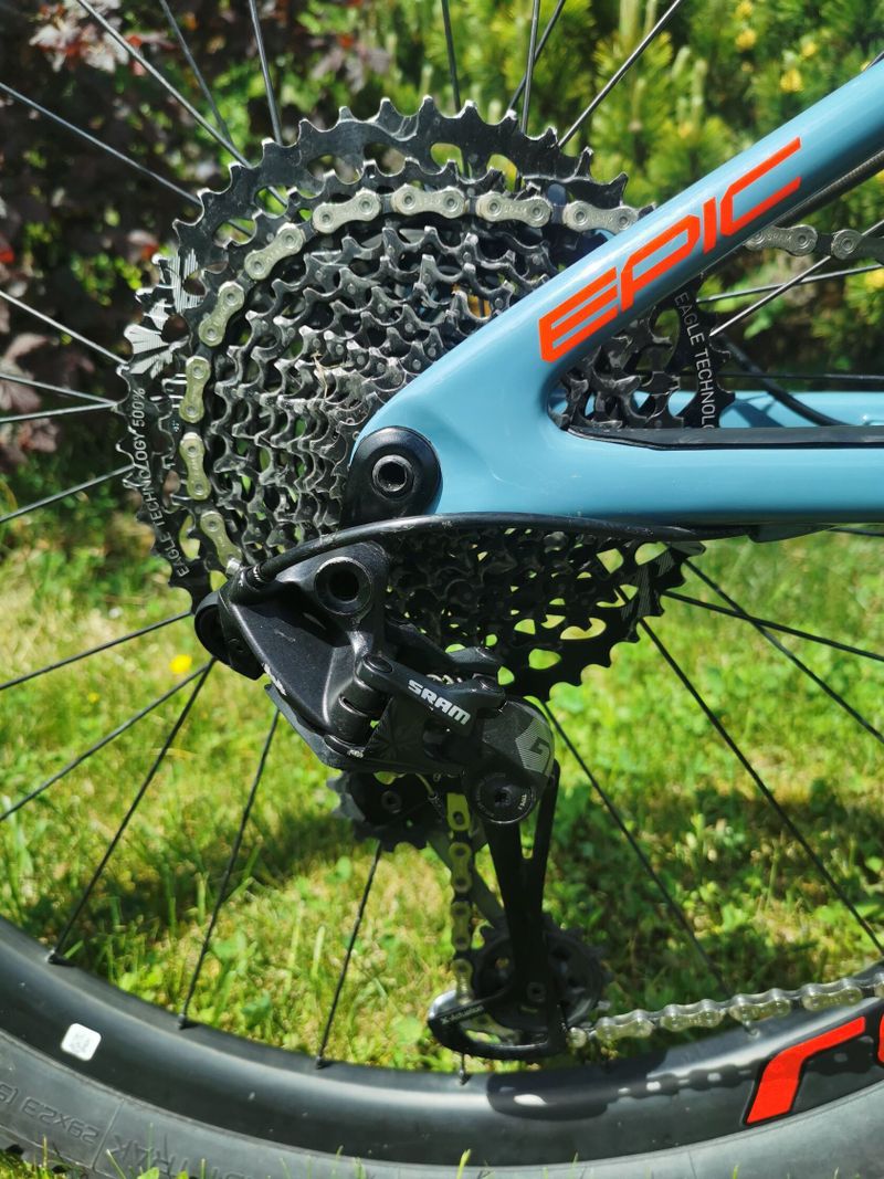 Specialized Epic 2020 Expert; vel. XL