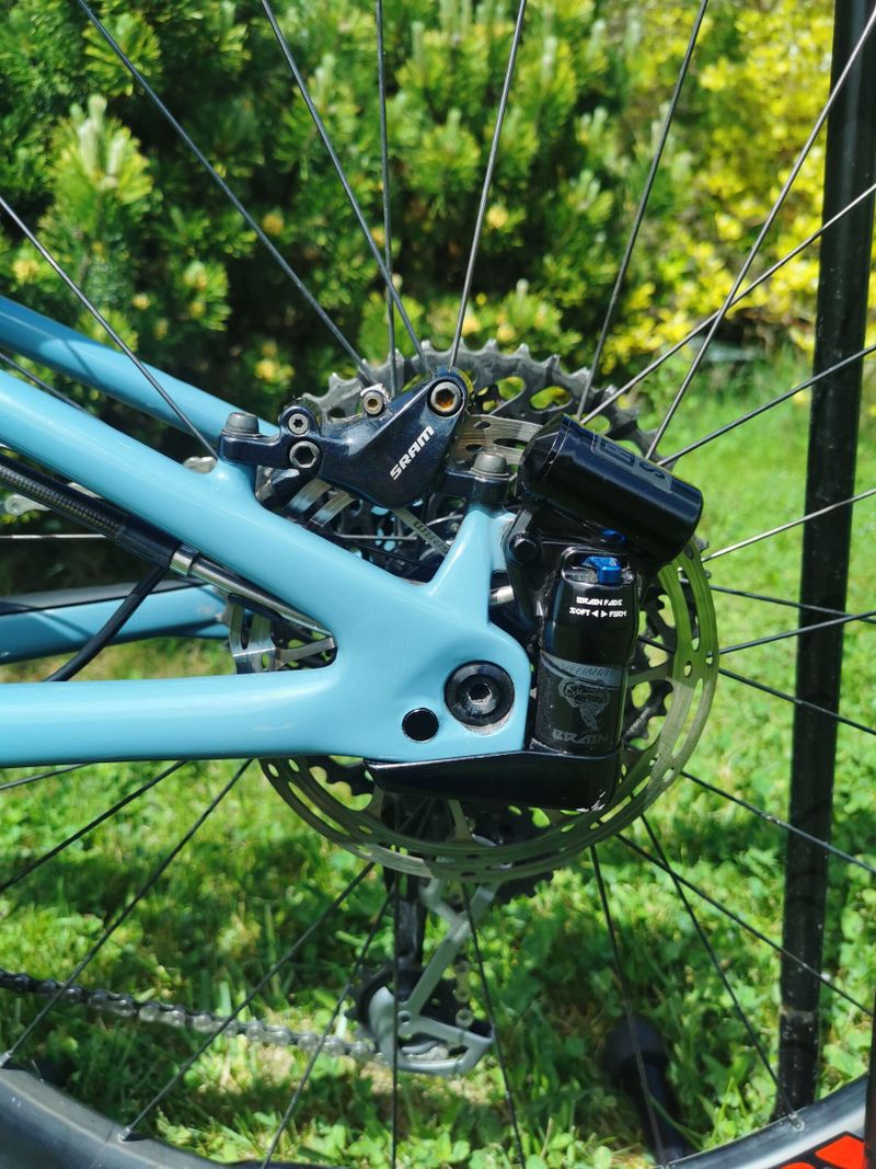 Specialized Epic 2020 Expert; vel. XL