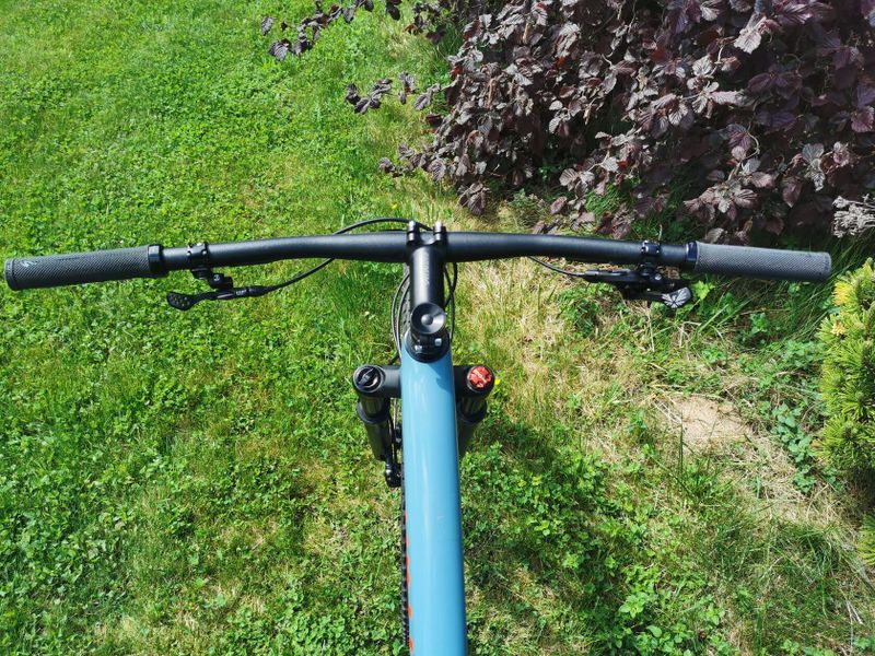 Specialized Epic 2020 Expert; vel. XL