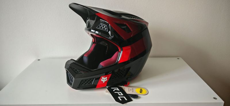 Fox Rampage Pro Carbon, Fox RPC, Přilba, Helma