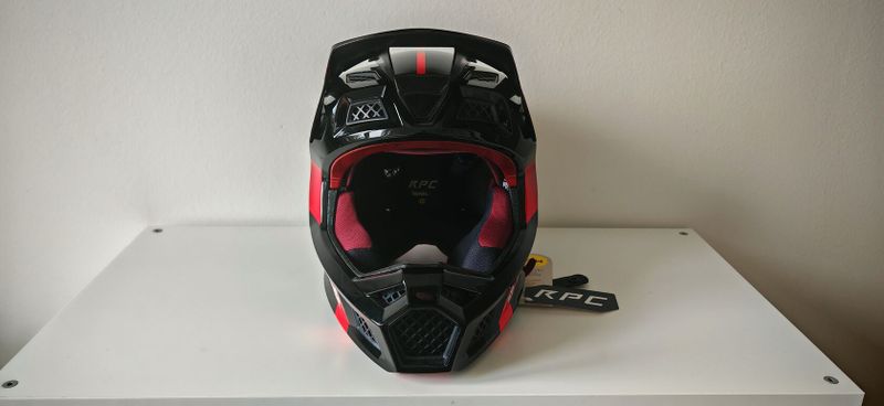 Fox Rampage Pro Carbon, Fox RPC, Přilba, Helma