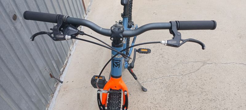 Rock Machine Thunder 26"