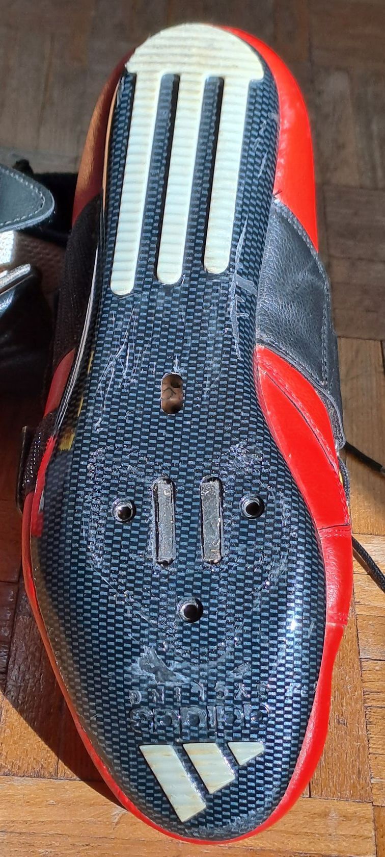 Tretry Adidas na suchý zip