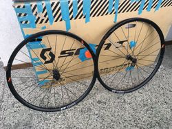 DT SWISS XRC 1200 BOOST 240s