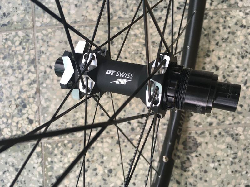 DT SWISS XRC 1200 BOOST 240s