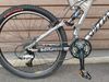 Horské kolo Specialized Stumpjumper M4 stříbrná