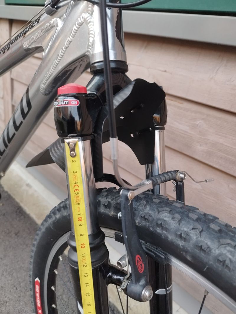 Horské kolo Specialized Stumpjumper M4 stříbrná