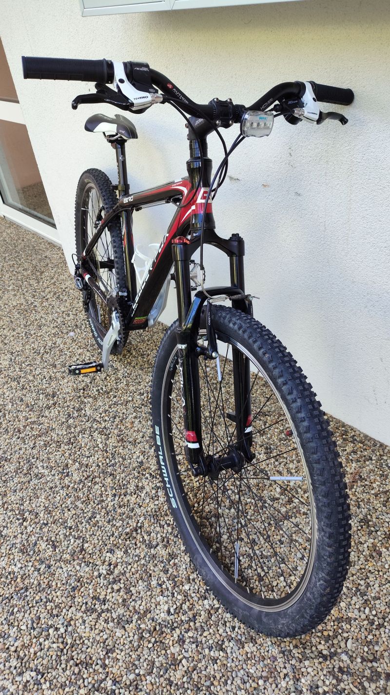 Leader Fox horské 16" kola 26