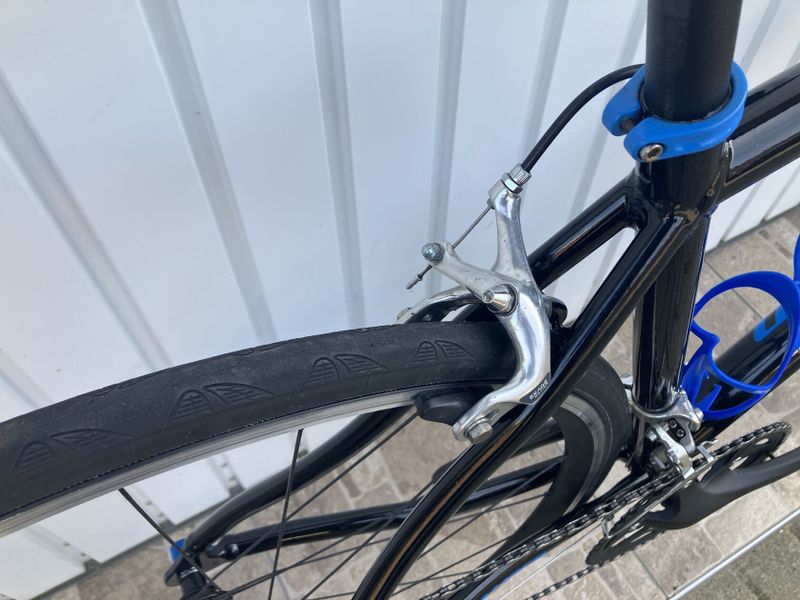 MALÉ SILNIČNÍ KOLO SPECIALIZED