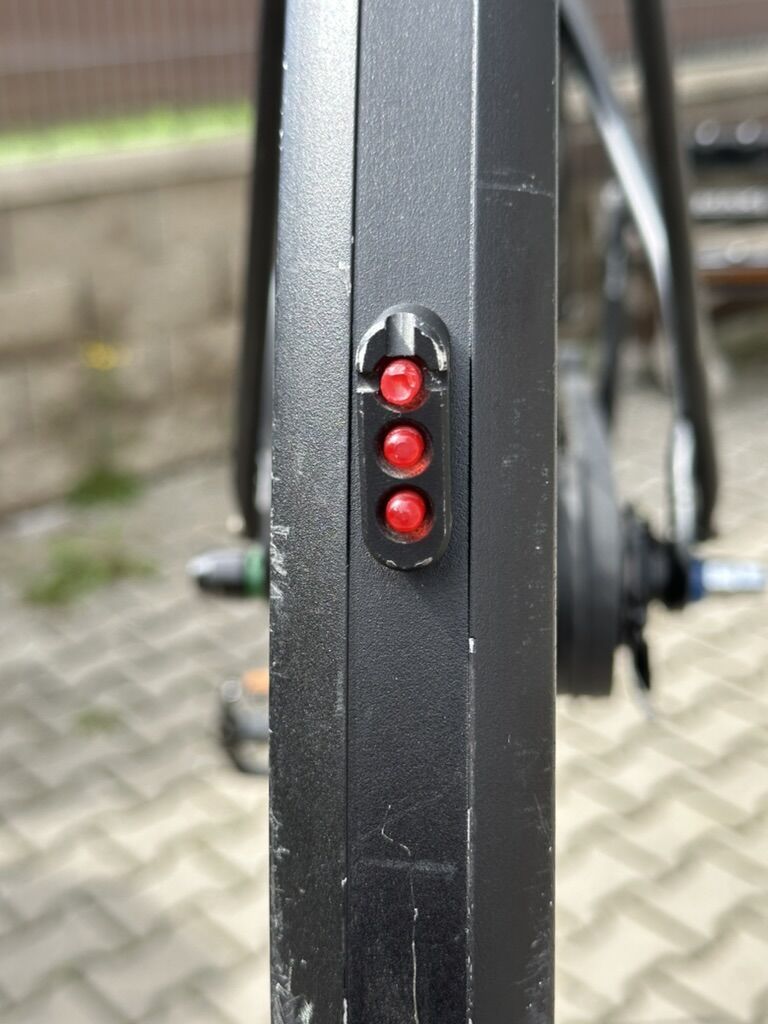 Vychytané a spolehlivé dámské kolo / S , Canyon commuter mid-step /Alu