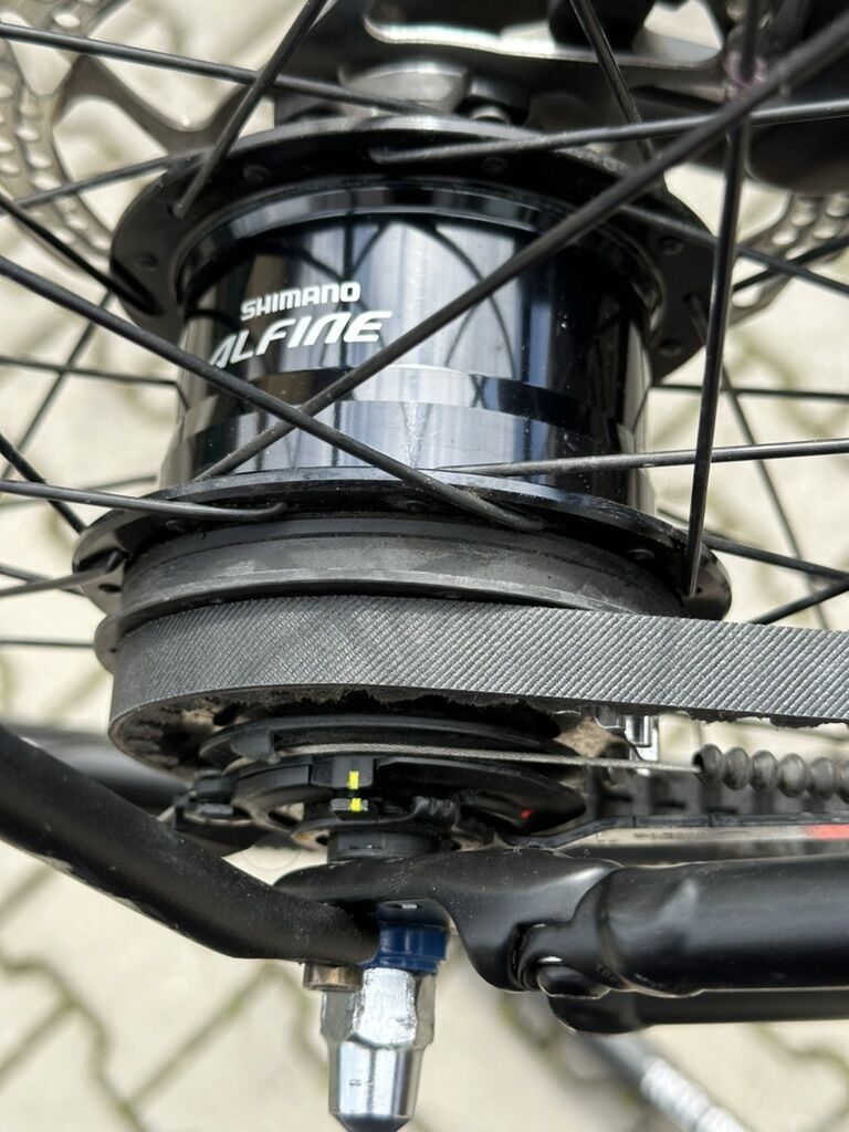 Vychytané a spolehlivé dámské kolo / S , Canyon commuter mid-step /Alu