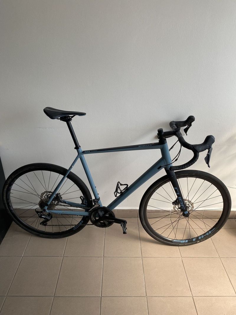 Cube Nuroad Race, vel 61 