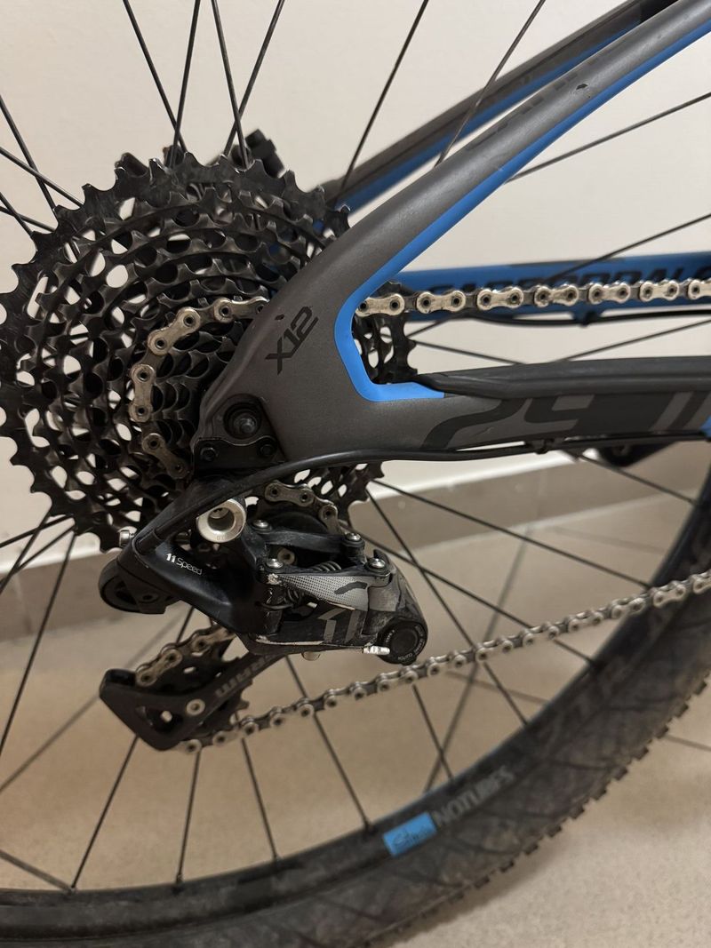 Cannondale Scalpel 29 Carbon 2