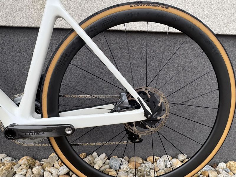 Scott Addict RC 10 pearl white 2021