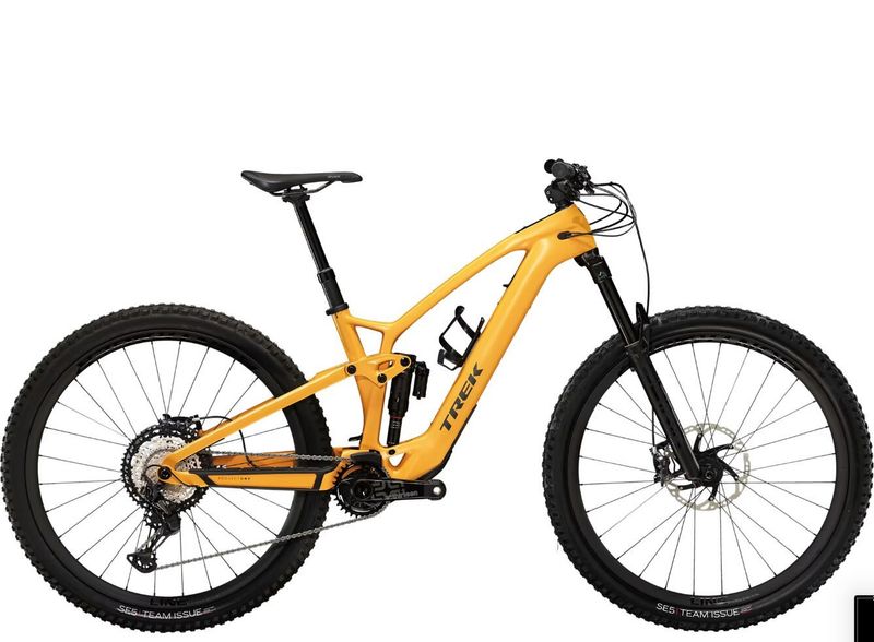 TREK Fuel EXe 9.8 XT-původní cena- 261 490 kč