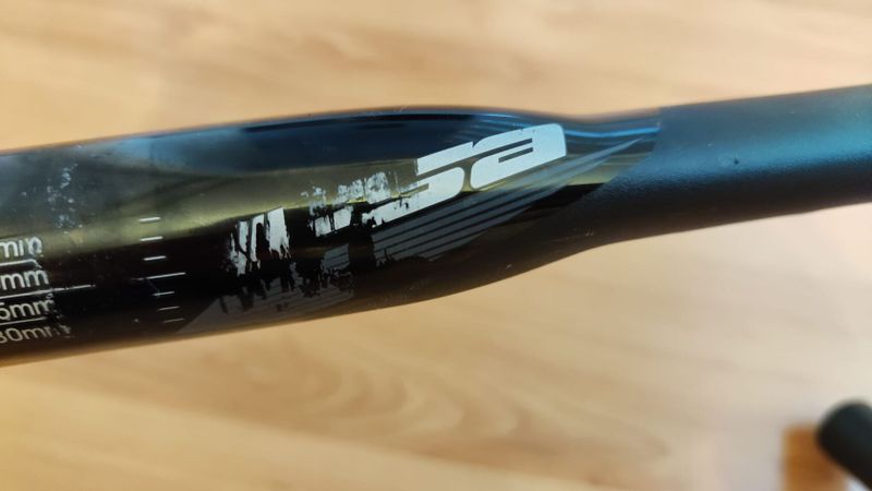 Řídítka Specialized a FSA - úklid 