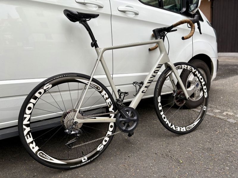 Cynyon Endurace CF SL 8 DISC AERO