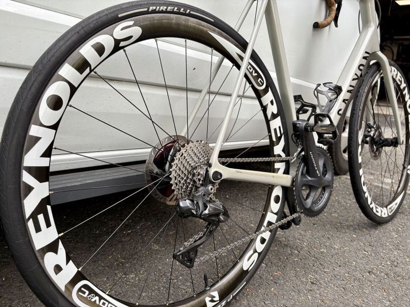 Cynyon Endurace CF SL 8 DISC AERO