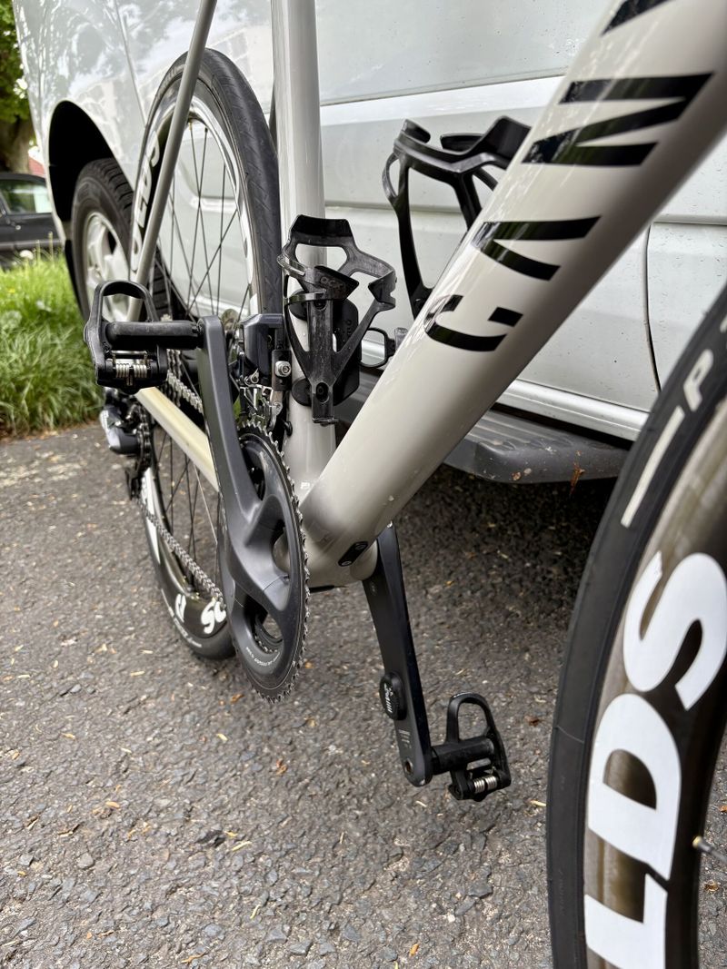 Cynyon Endurace CF SL 8 DISC AERO