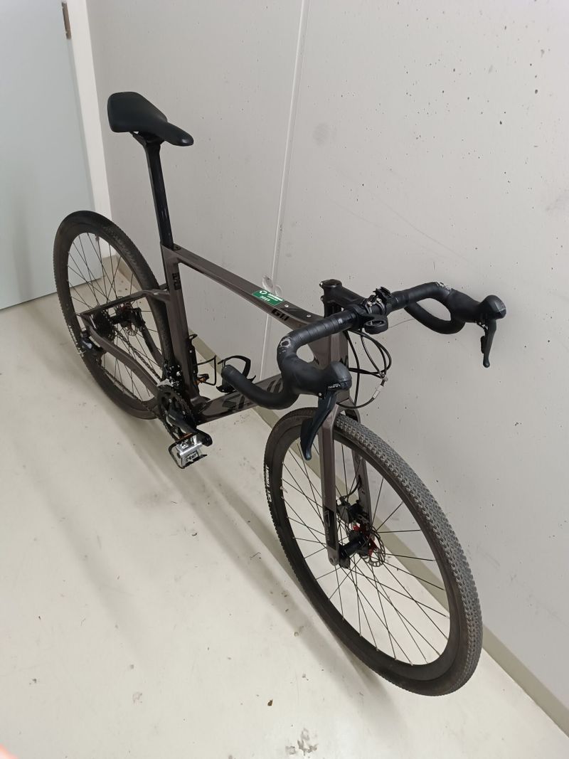 Gravel kolo Sava G1.1 Carbon – rám 56 cm, Shimano, od 11. 5. (stěhování)