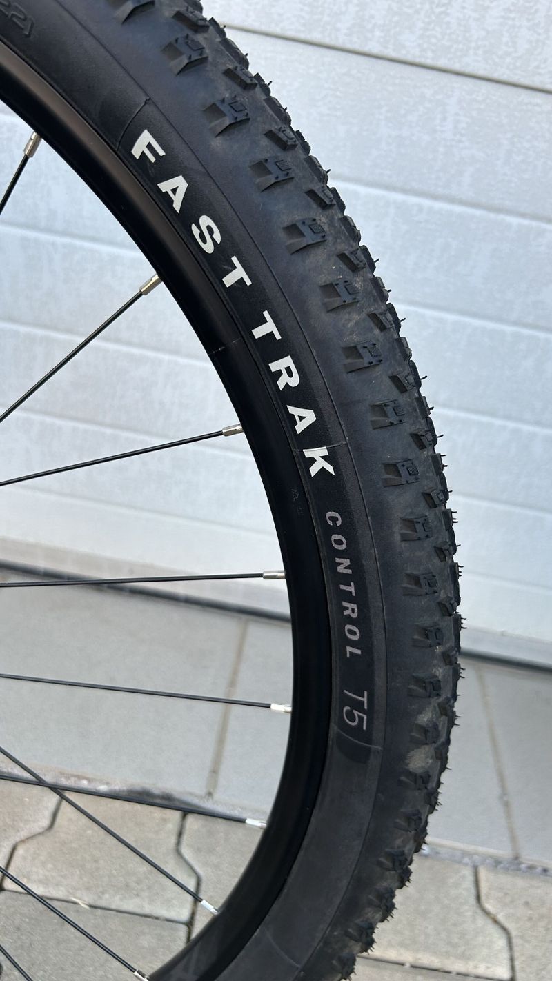 Specialized Rockhopper Elite 