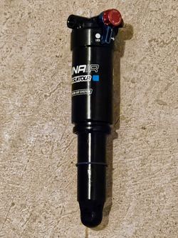 Suntour Unair LO-R, 140 mm 190/51mm, Trunnion Mount