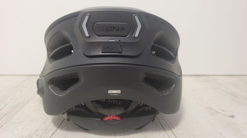 Cyklo přilba SENA s headsetem R1