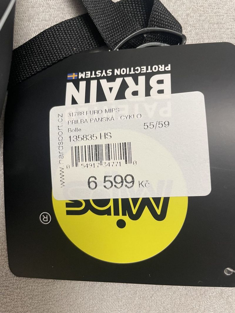 Cyklistická silniční helma Bolle Furo Mips