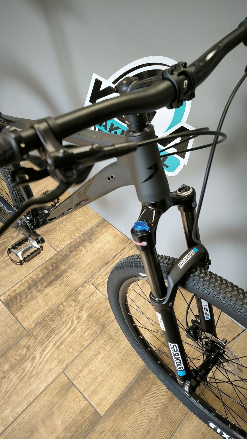 MRX Discus 29 ER25 DEORE 1x12 2025 chameleon-černý L