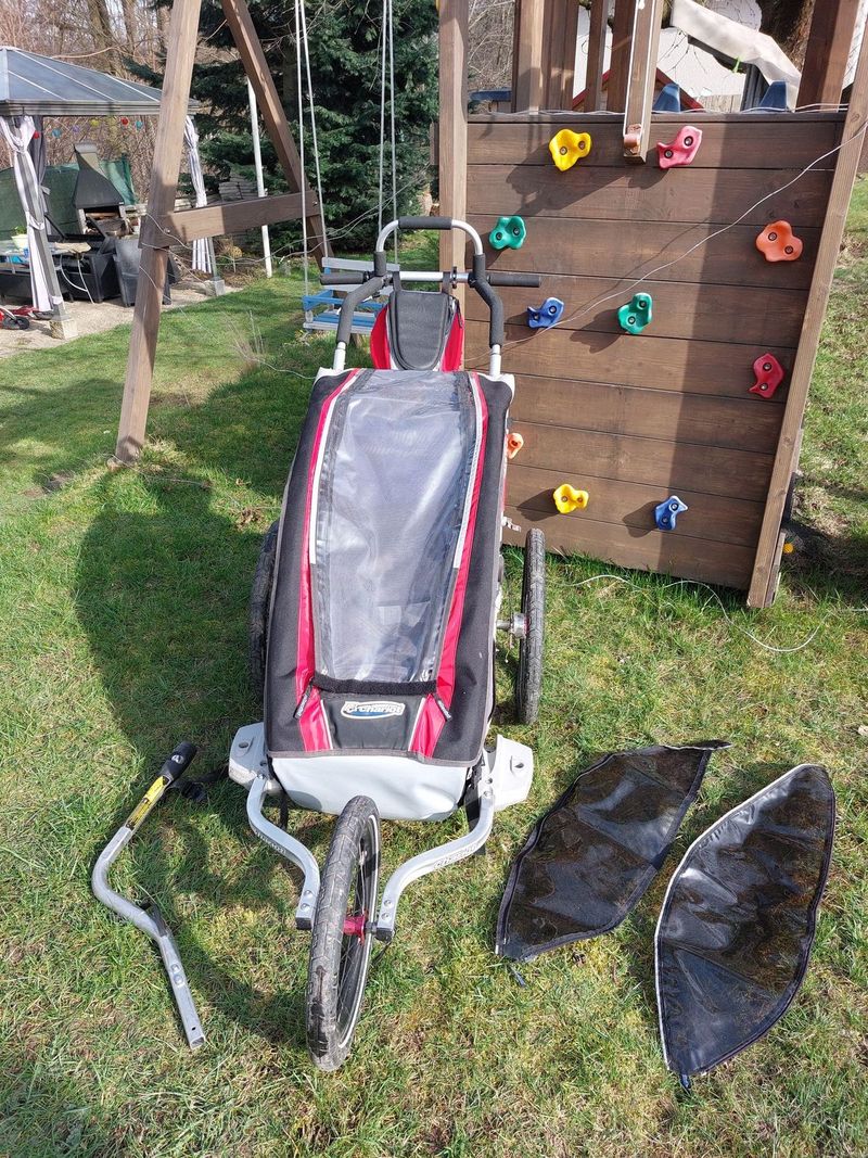 Chariot CX1 s brzdou
